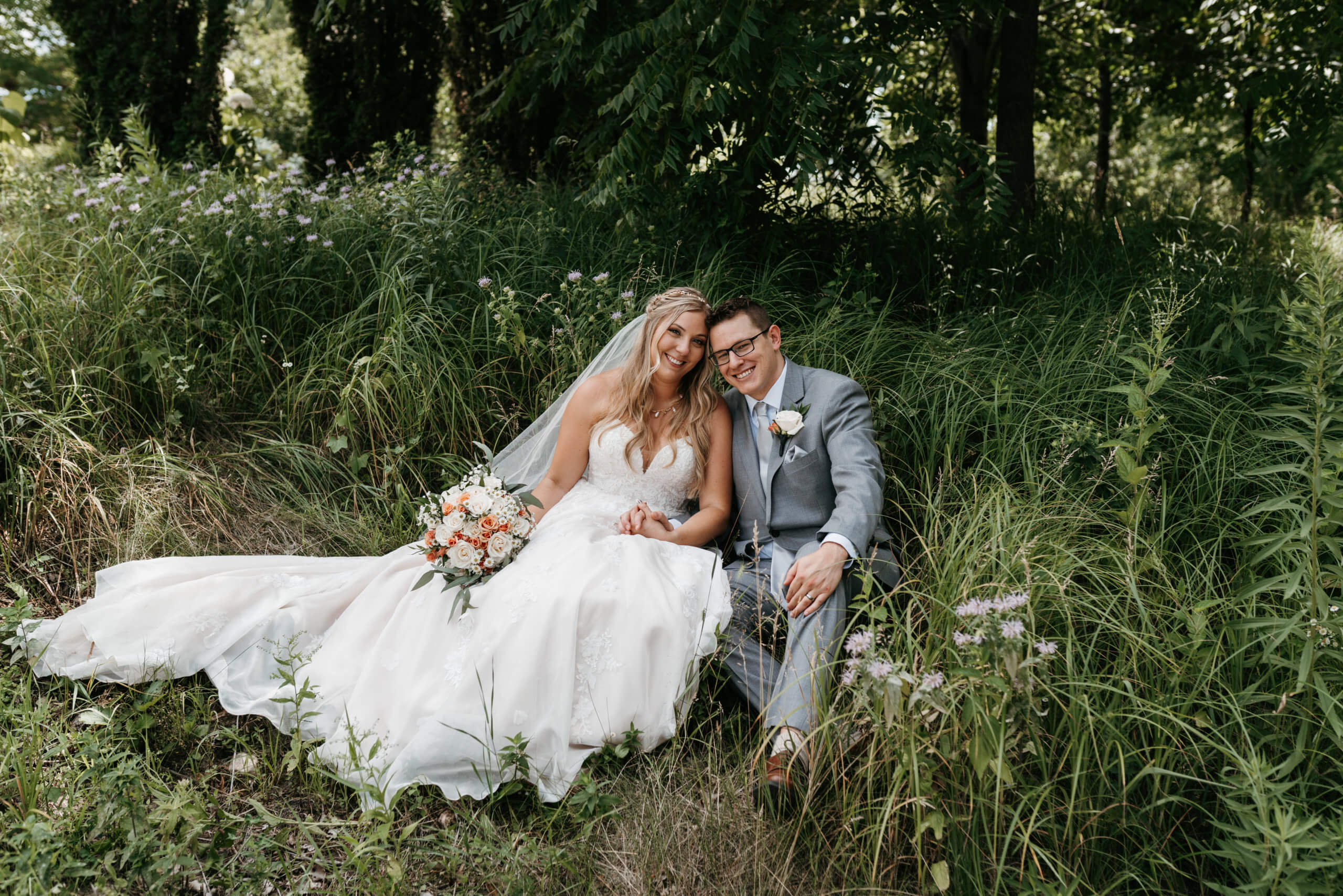 https://lullephoto.com/wp-content/uploads/2022/10/Minnesota-wedding-photography-Photo-Delivery-Export-5-2-scaled.jpg